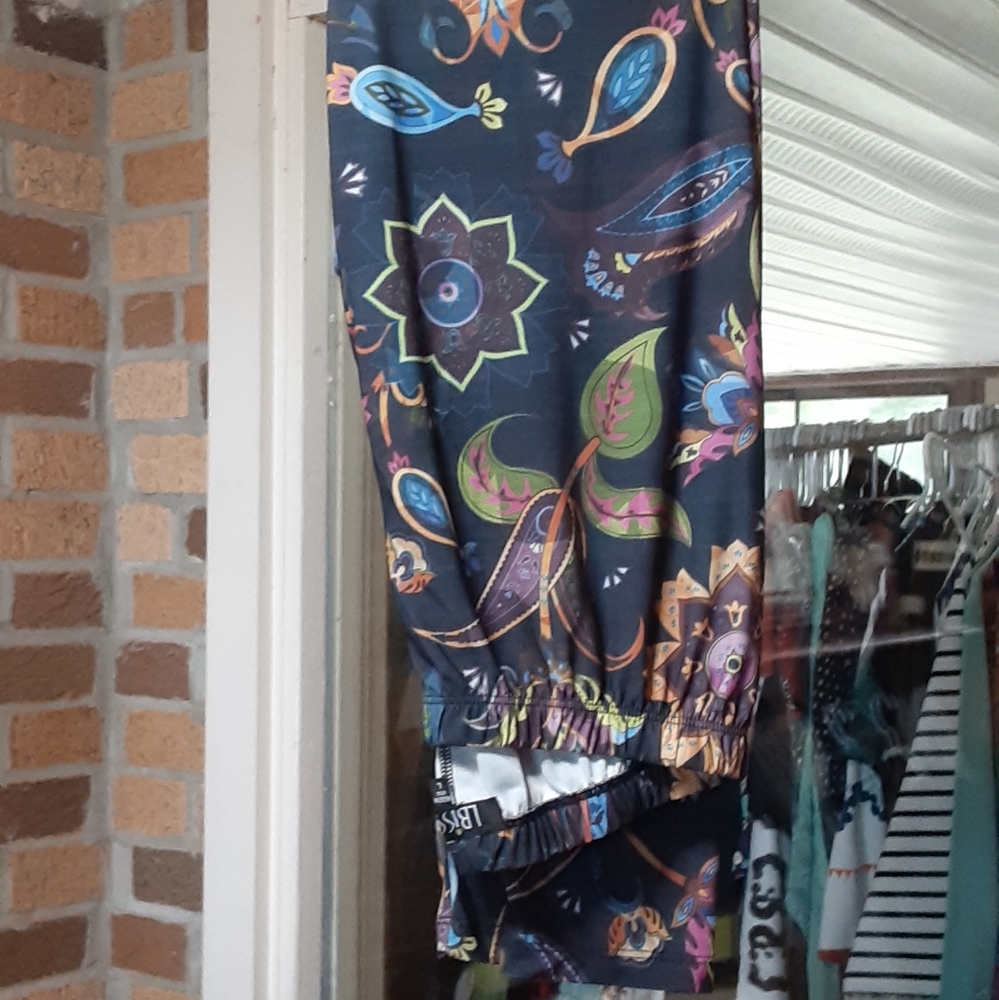 Pants - Picture 2 of 2